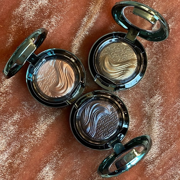 🌊SOLD💫MAC Extra Dimension Eyeshadow Lot NIB🌊 - Picture 4 of 4
